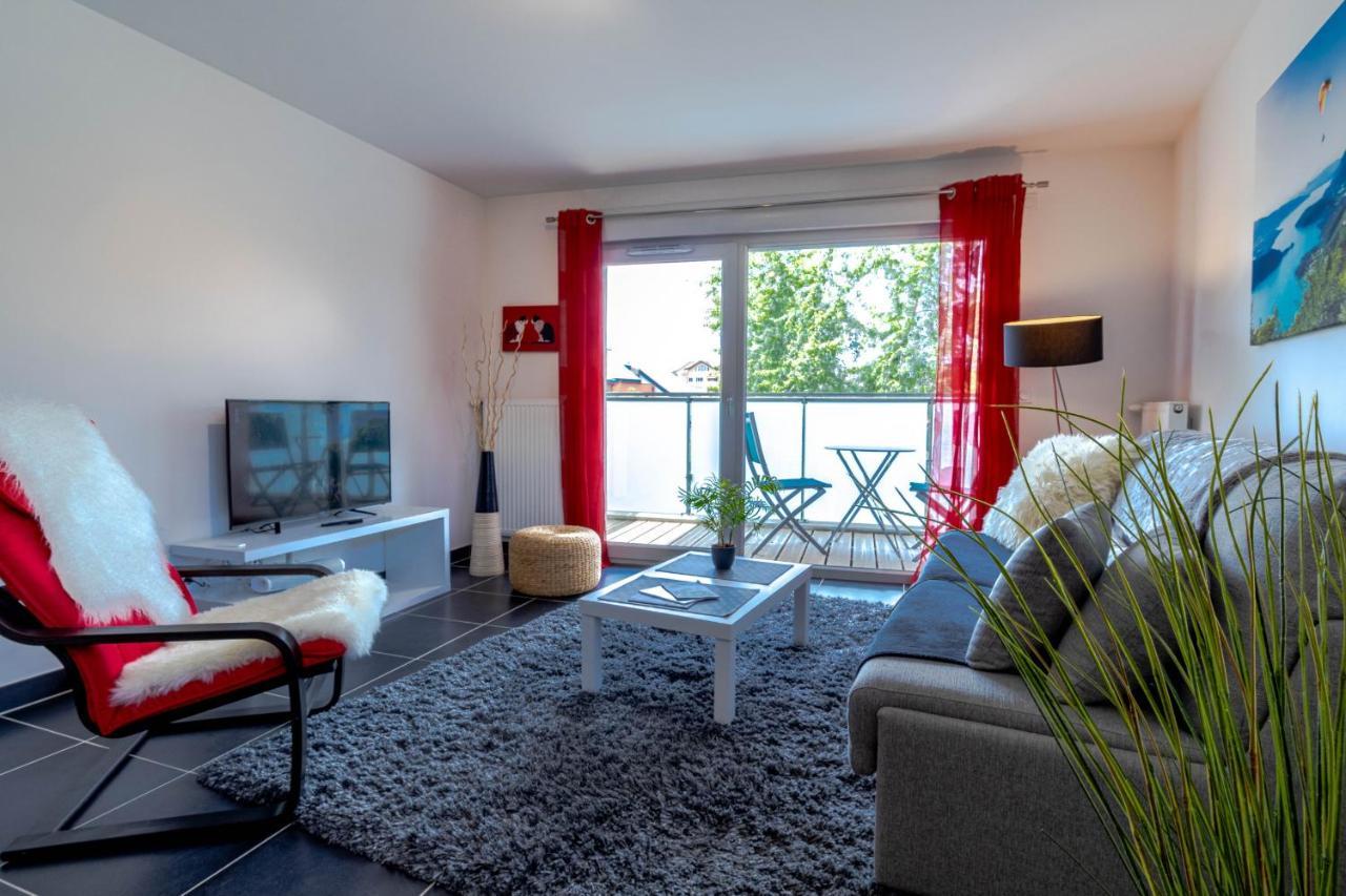 Le Coquelicot 3 Etoiles - Proche Vieille Ville, Calme & Confort Annecy Bagian luar foto
